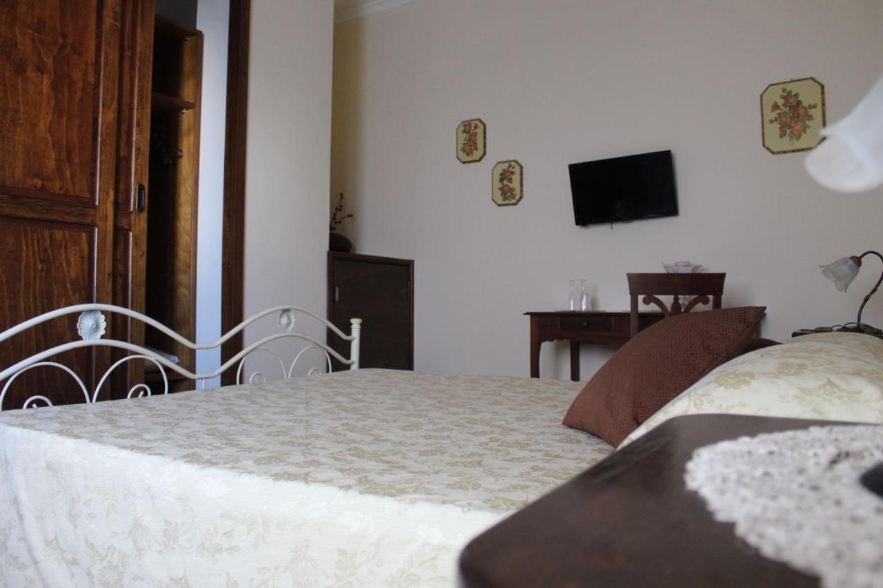 Donna Concetta Casa Vacanze Felline Exterior photo