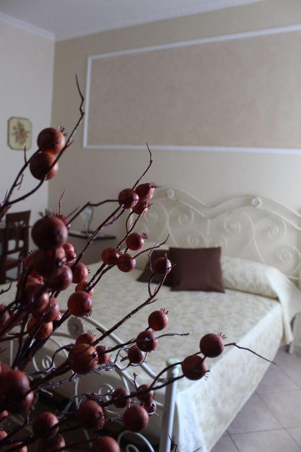 Donna Concetta Casa Vacanze Felline Exterior photo